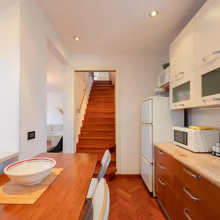Apartment Lovely *